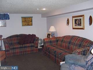 442 Rively Avenue Collingdale, PA 19023 - Photo 5 of 6 Gallery Image 5