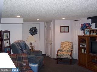 442 Rively Avenue Collingdale, PA 19023 - Photo 6 of 6 Gallery Image 6