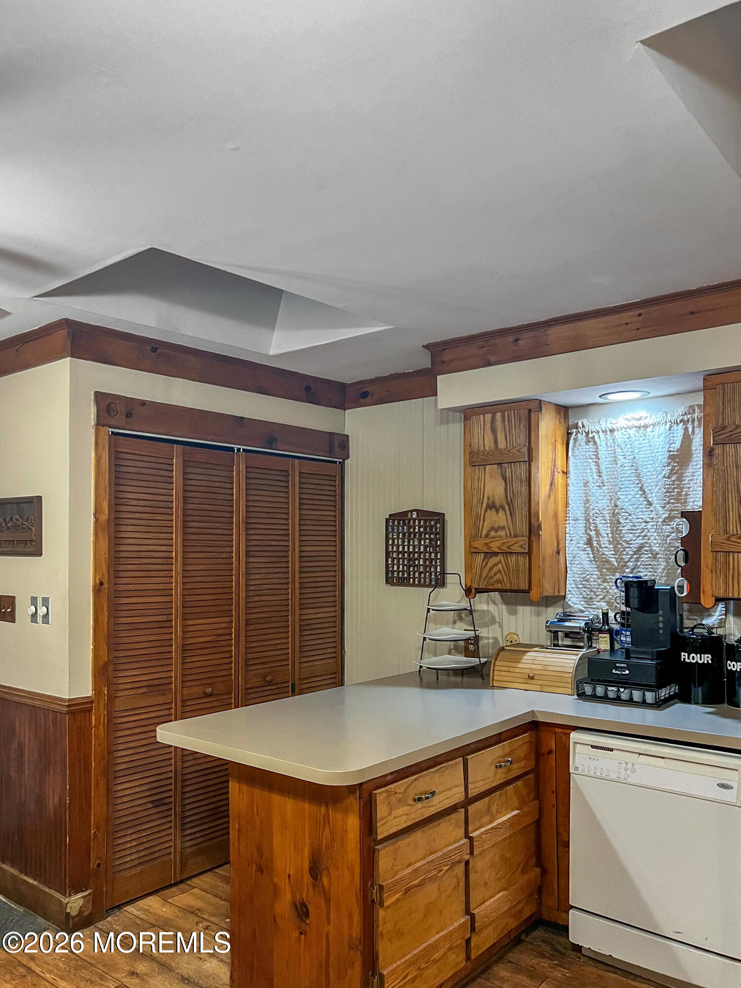 390 Whitesville Road Jackson, NJ 08527 - Photo 3 of 21 Kitchen