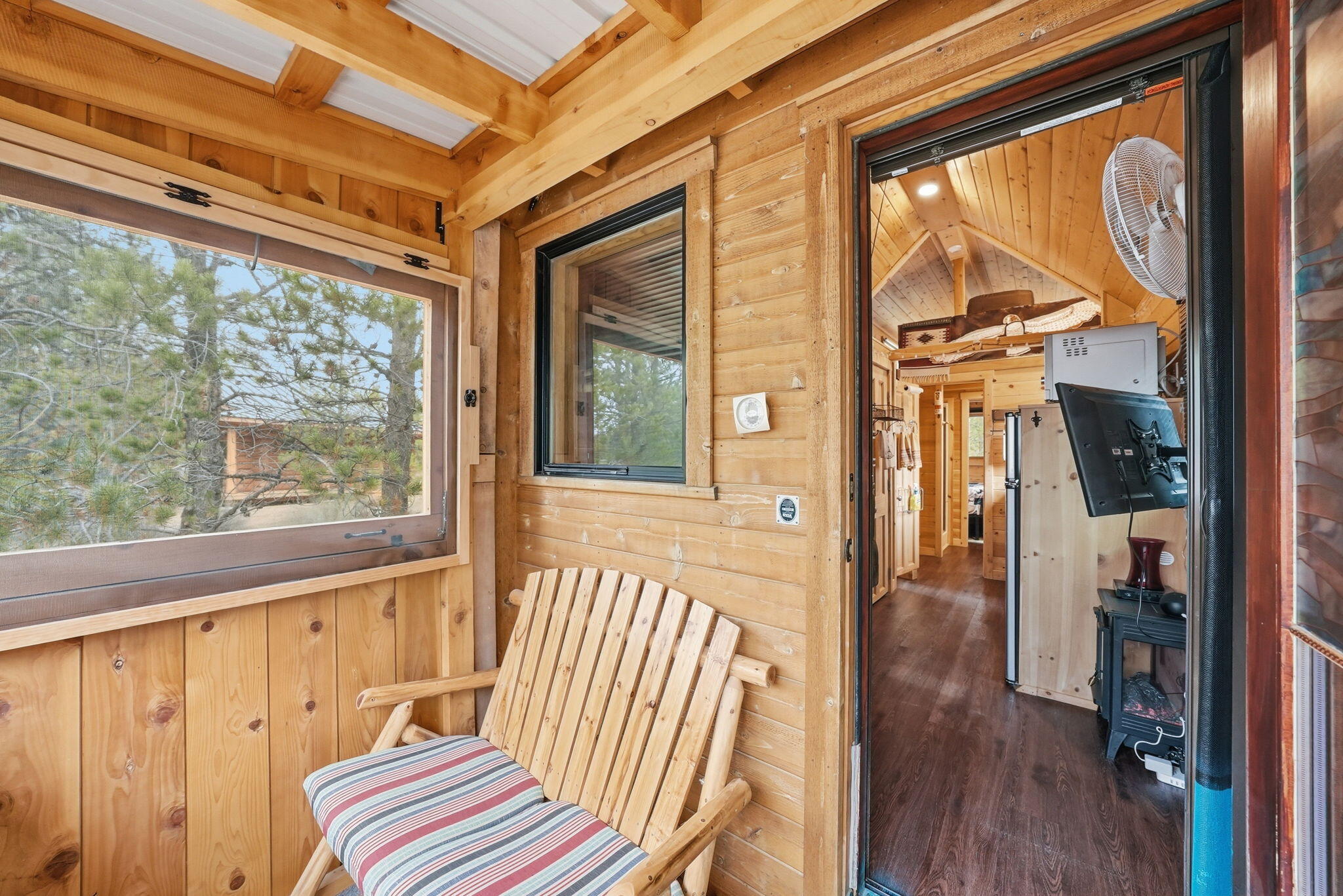 54270 Huntington Road La Pine, OR 97739 - Photo 45 of 68 44-web-or-mls-Riley_Visuals_044