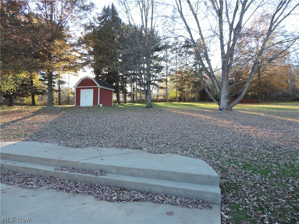 896 North Stateline Road Masury, OH 44438 - Photo 18 of 21 Gallery Image 18