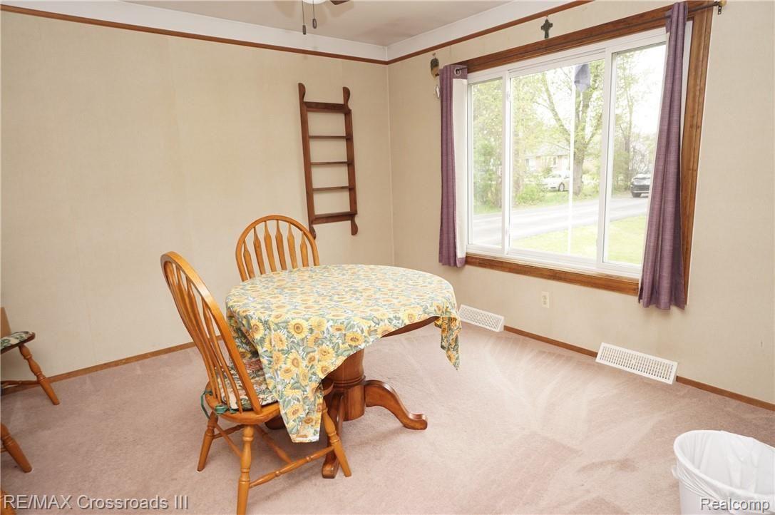 43760 Burtrig Road Belleville, MI 48111 - Photo 9 of 18 DSC00055.JPG