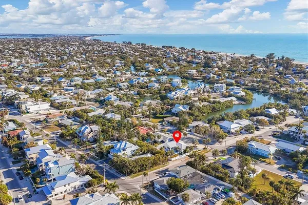 $1,770,000 | 270 Gladiolus Street, Anna Maria, FL 34216