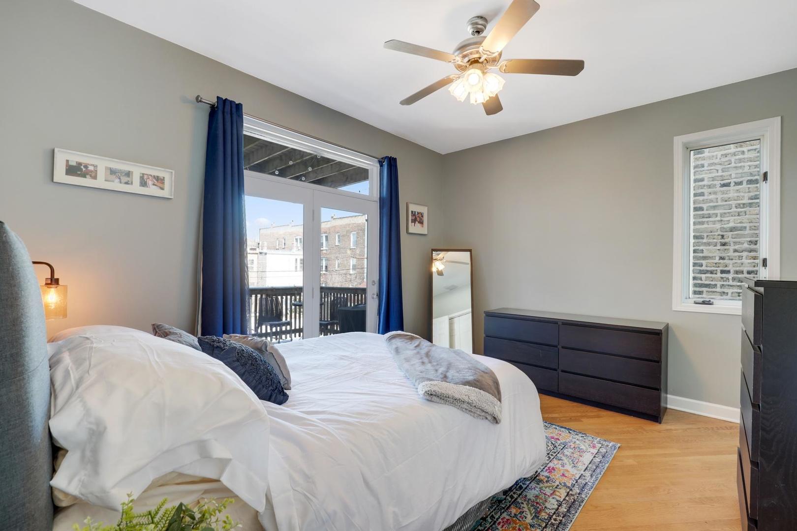 2616 West Rice Street, Unit 2 Chicago, IL 60622 - Photo 13 of 18