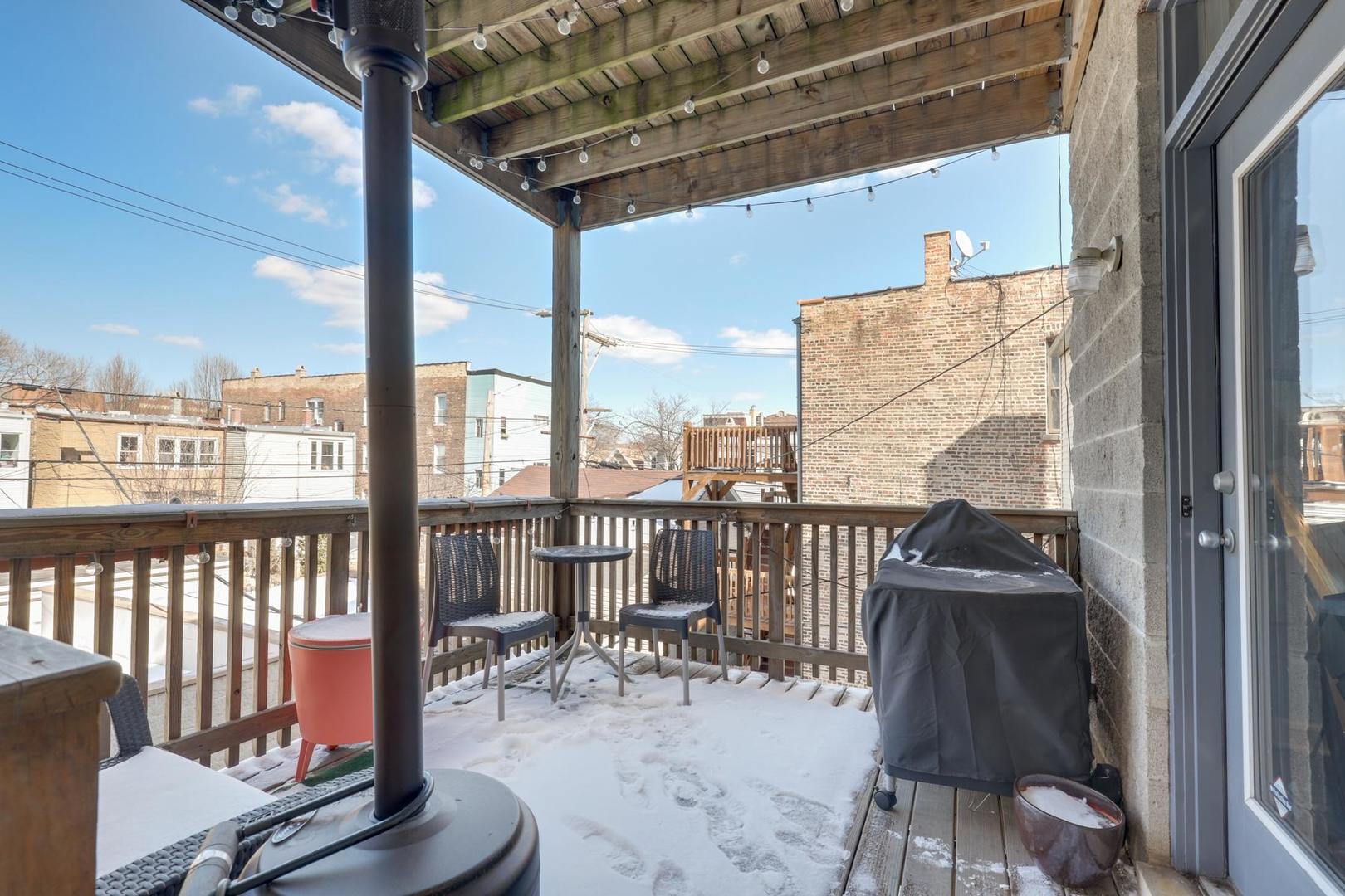 2616 West Rice Street, Unit 2 Chicago, IL 60622 - Photo 15 of 18