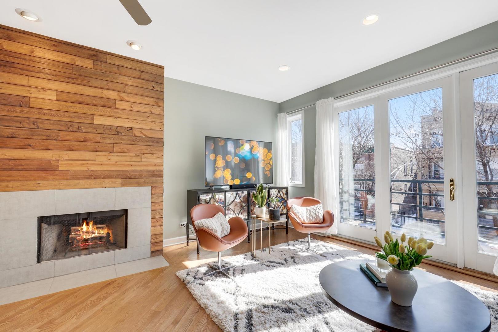 2616 West Rice Street, Unit 2 Chicago, IL 60622 - Photo 5 of 18