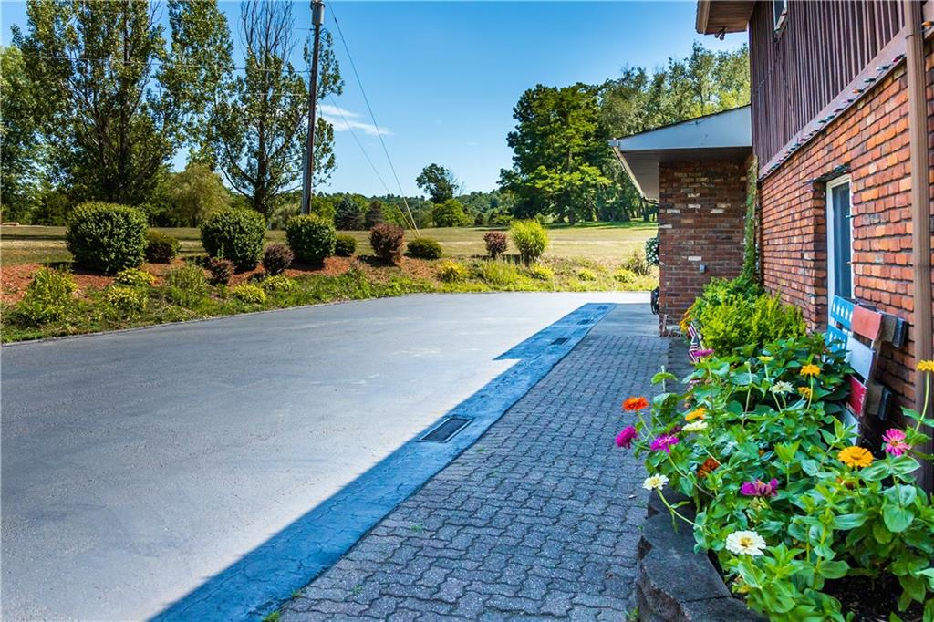 1597 Keystone Park Road New Alexandria, PA 15670 - Photo 24 of 25 Gallery Image 24