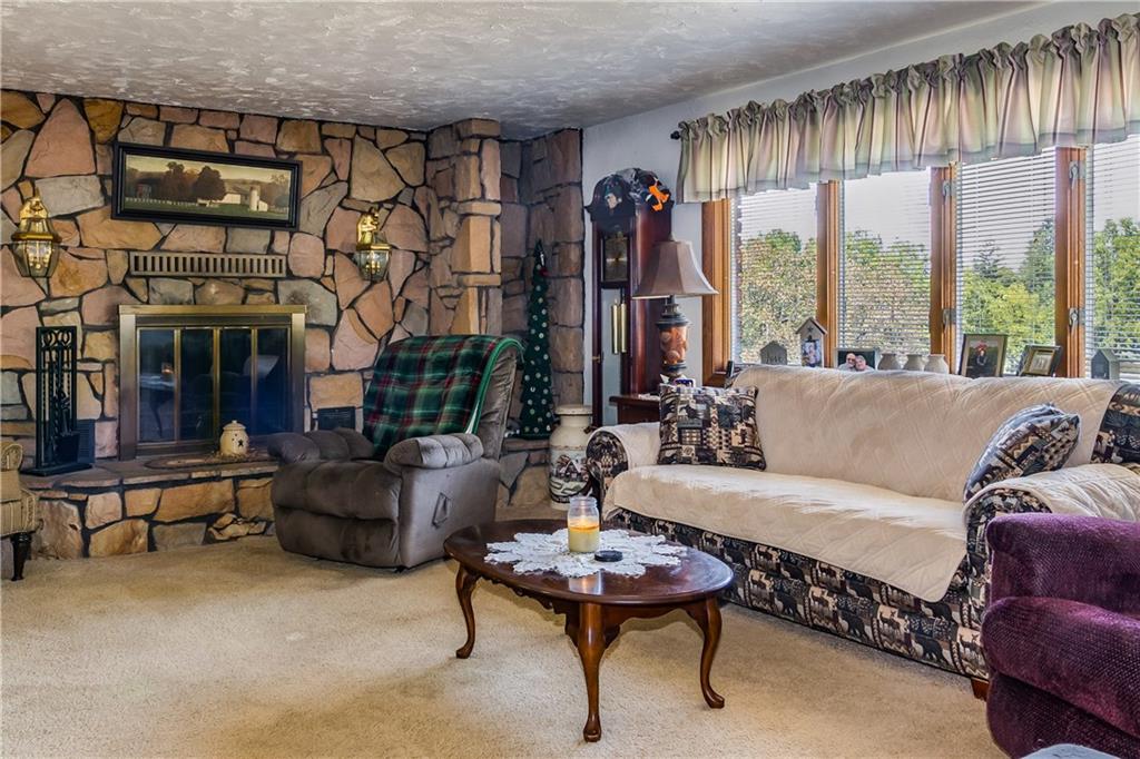 1597 Keystone Park Road New Alexandria, PA 15670 - Photo 6 of 25 Gallery Image 6