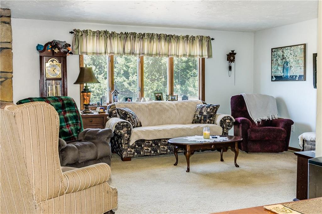 1597 Keystone Park Road New Alexandria, PA 15670 - Photo 7 of 25 Gallery Image 7