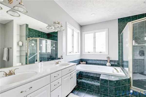 $889,000 | 3455 East Brookland Manor Drive, Powhatan, VA 23139