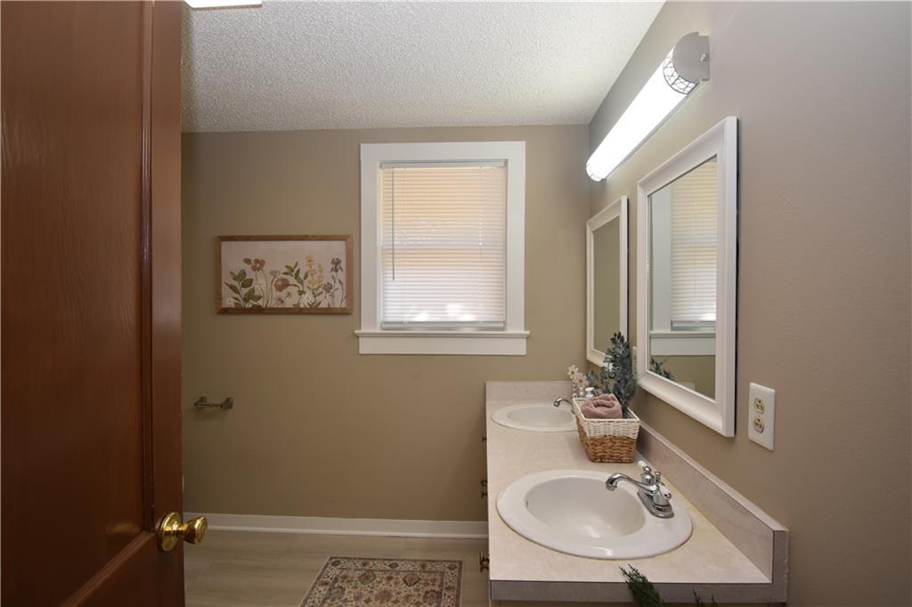 6856 Esler Field Road Pineville, LA 71360 - Photo 19 of 60