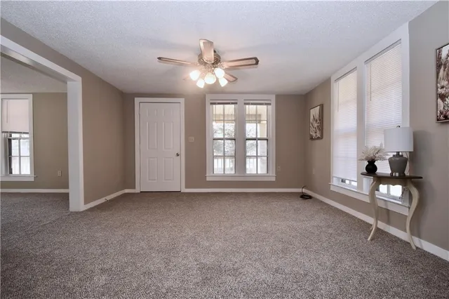 $220,000 | 6856 Esler Field Road, Pineville, LA 71360