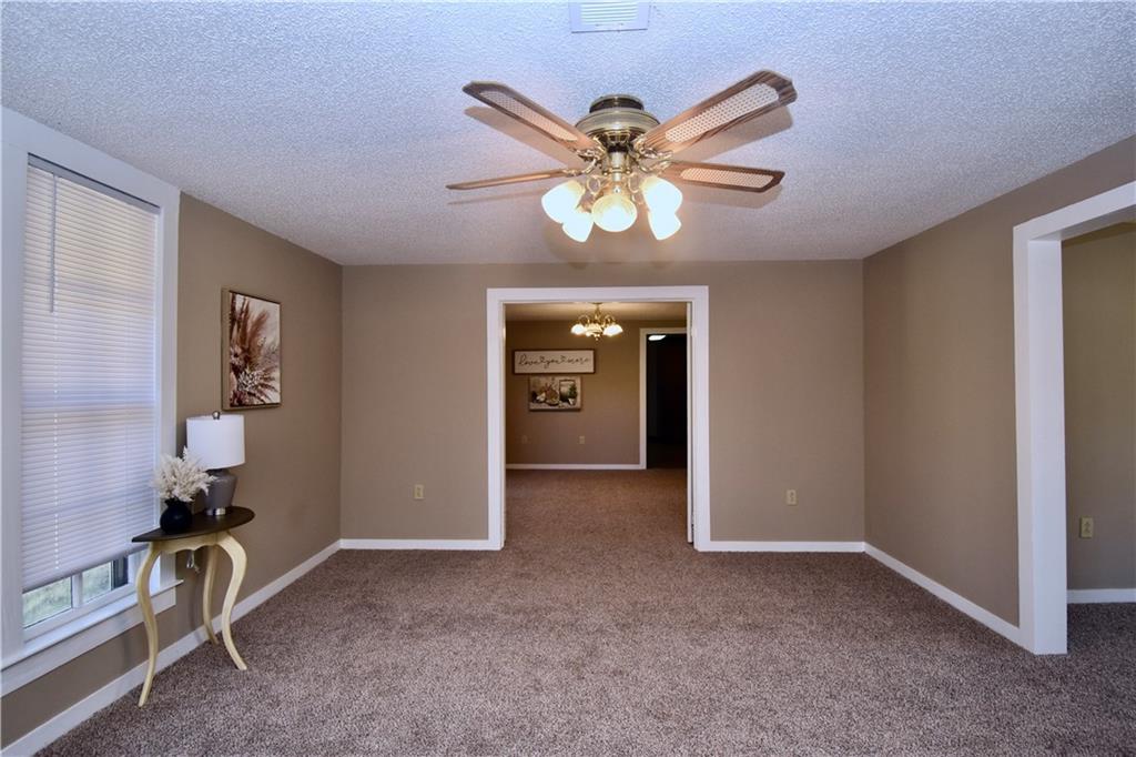 6856 Esler Field Road Pineville, LA 71360 - Photo 5 of 60