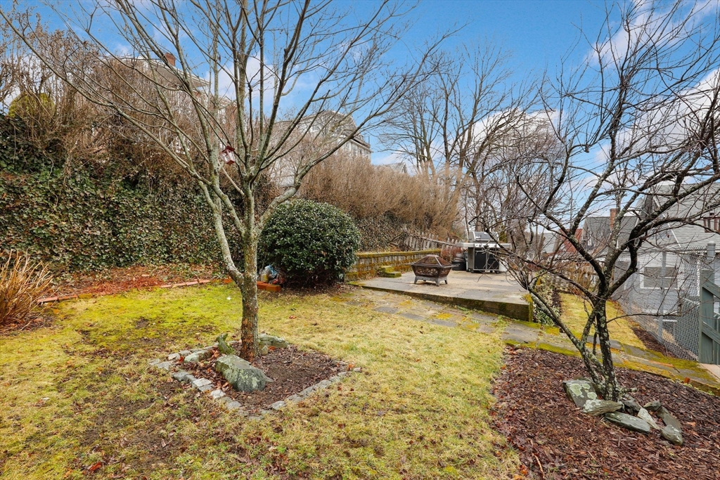 54 Edgecliff Road, Unit 2 Watertown, MA 02472 - Photo 21 of 22