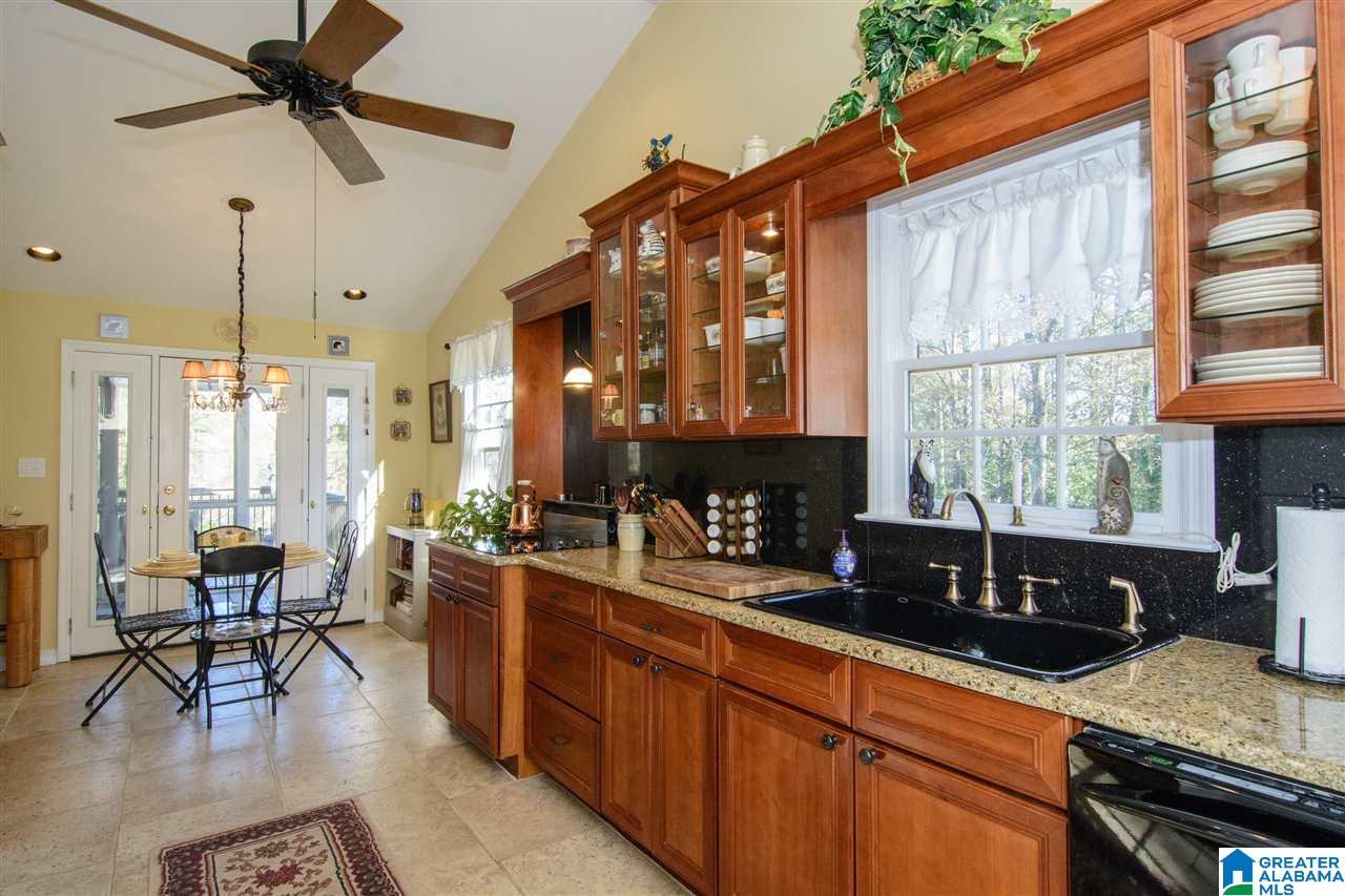 1300 Lloyd Road Sylacauga, AL 35150 - Photo 10 of 50