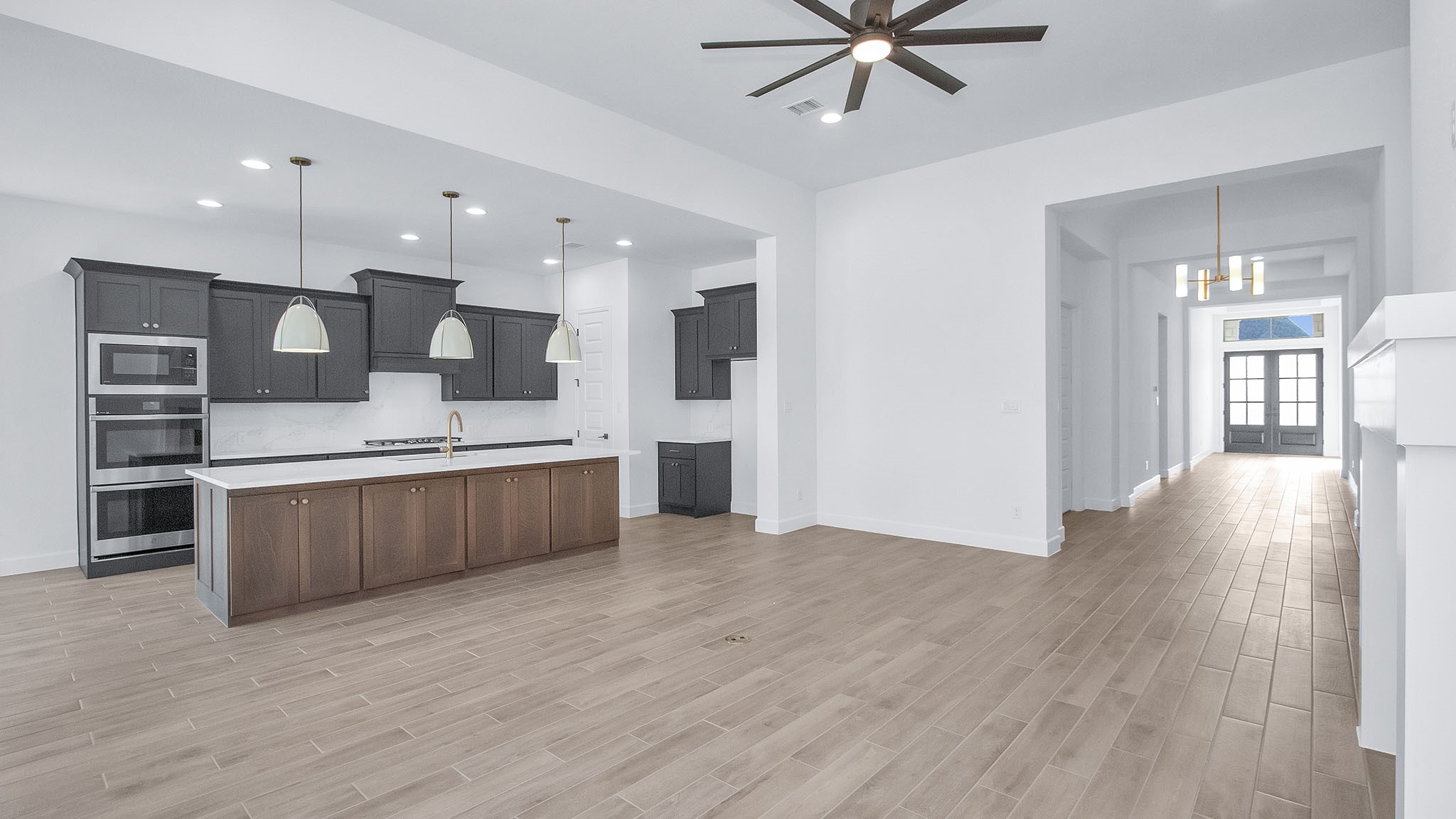 470 Lone Ranger Drive Montgomery, TX 77356 - Photo 2 of 24