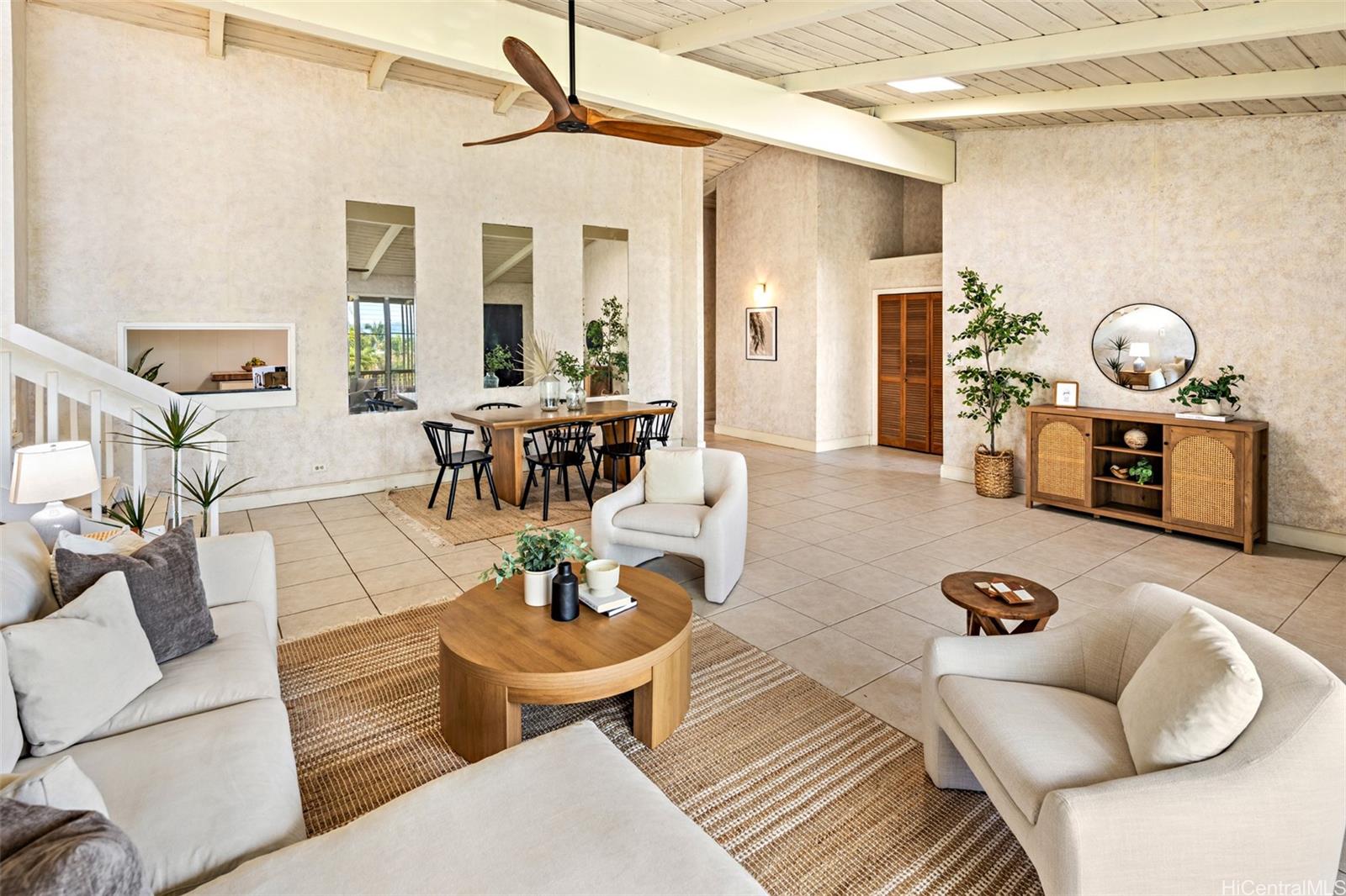 153 Hanapepe Loop Honolulu, HI 96825 - Photo 13 of 22 Bright and inviting living room