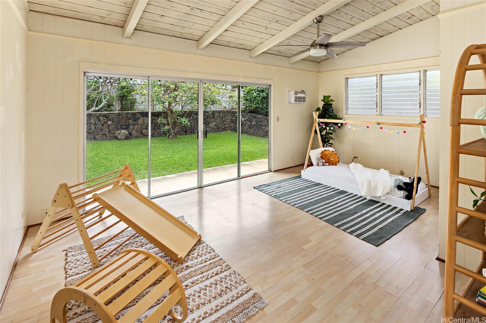 153 Hanapepe Loop Honolulu, HI 96825 - Photo 16 of 22 Bedroom with access to the backyard