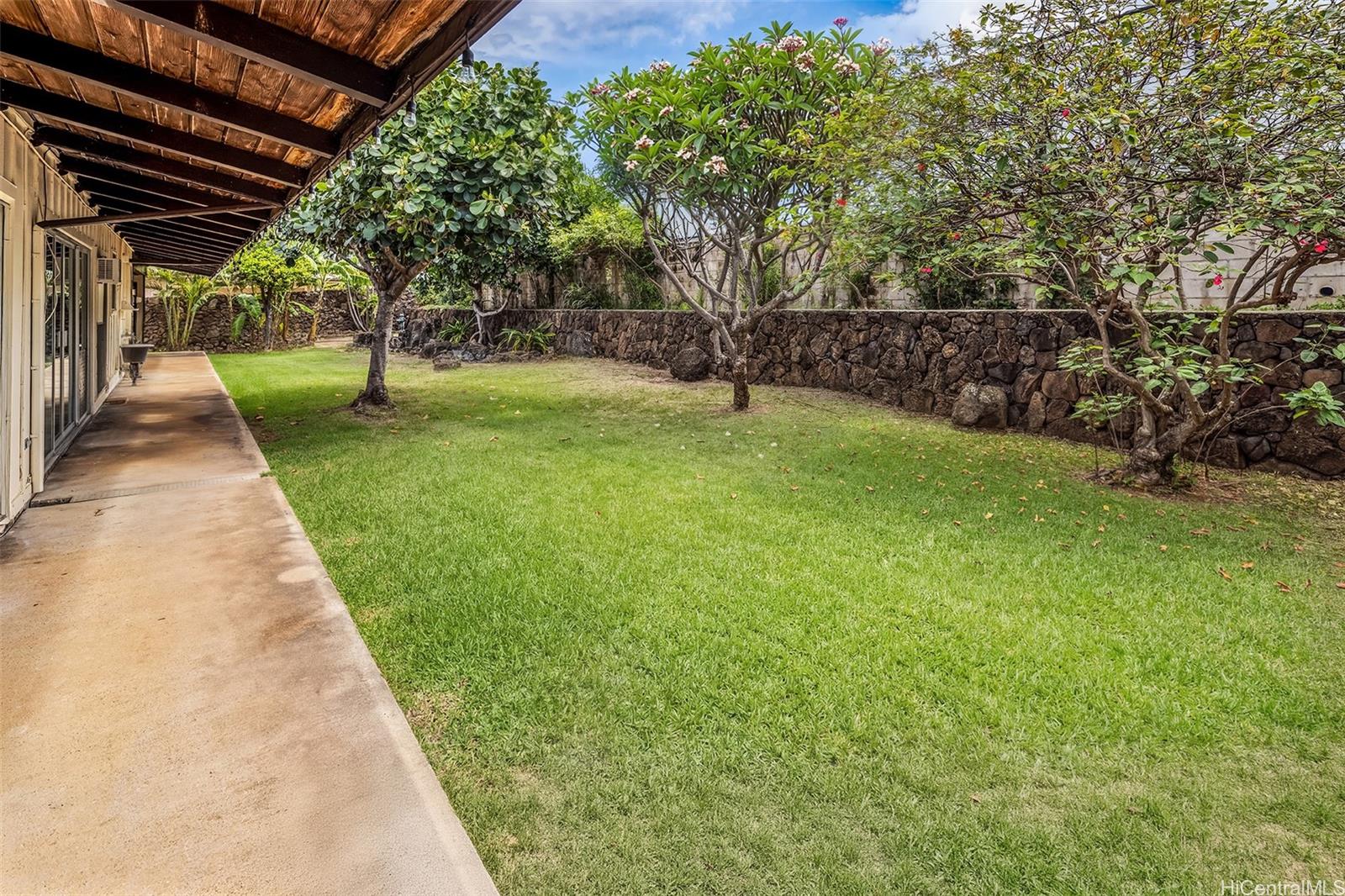 153 Hanapepe Loop Honolulu, HI 96825 - Photo 20 of 22