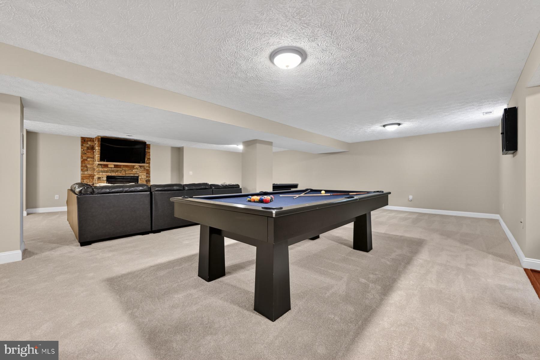 9 Sewall Court Edgewater, MD 21037 - Photo 80 of 126 Pool Table Conveys!
