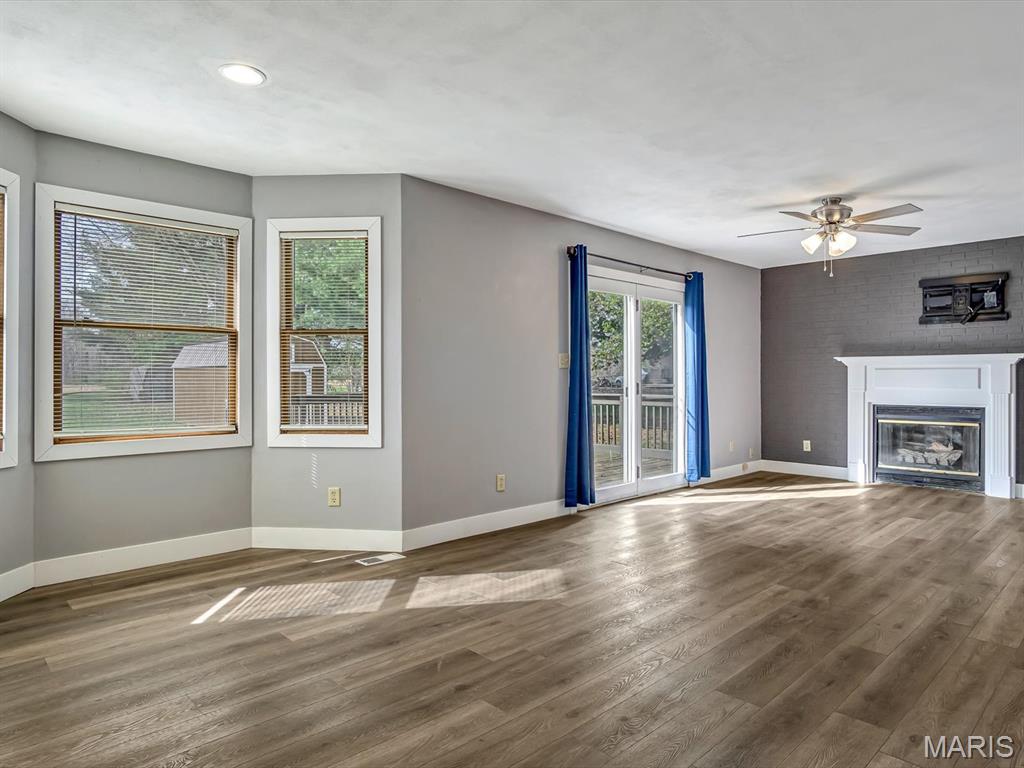 607 Buckingham Drive Troy, IL 62294 - Photo 14 of 31