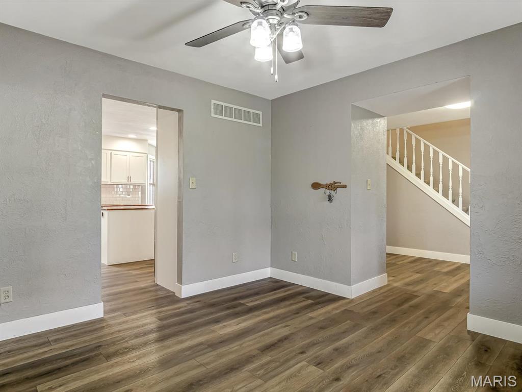 607 Buckingham Drive Troy, IL 62294 - Photo 7 of 31