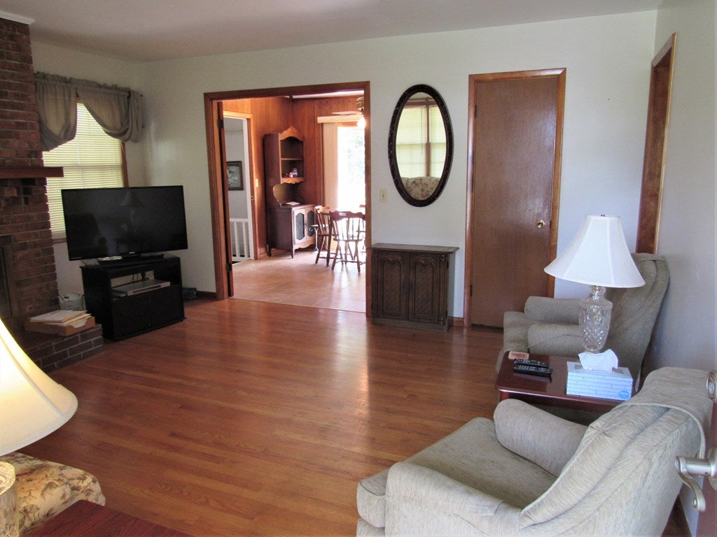 105 Armory Road Galax, VA 24333 - Photo 17 of 38 Gallery Image 17