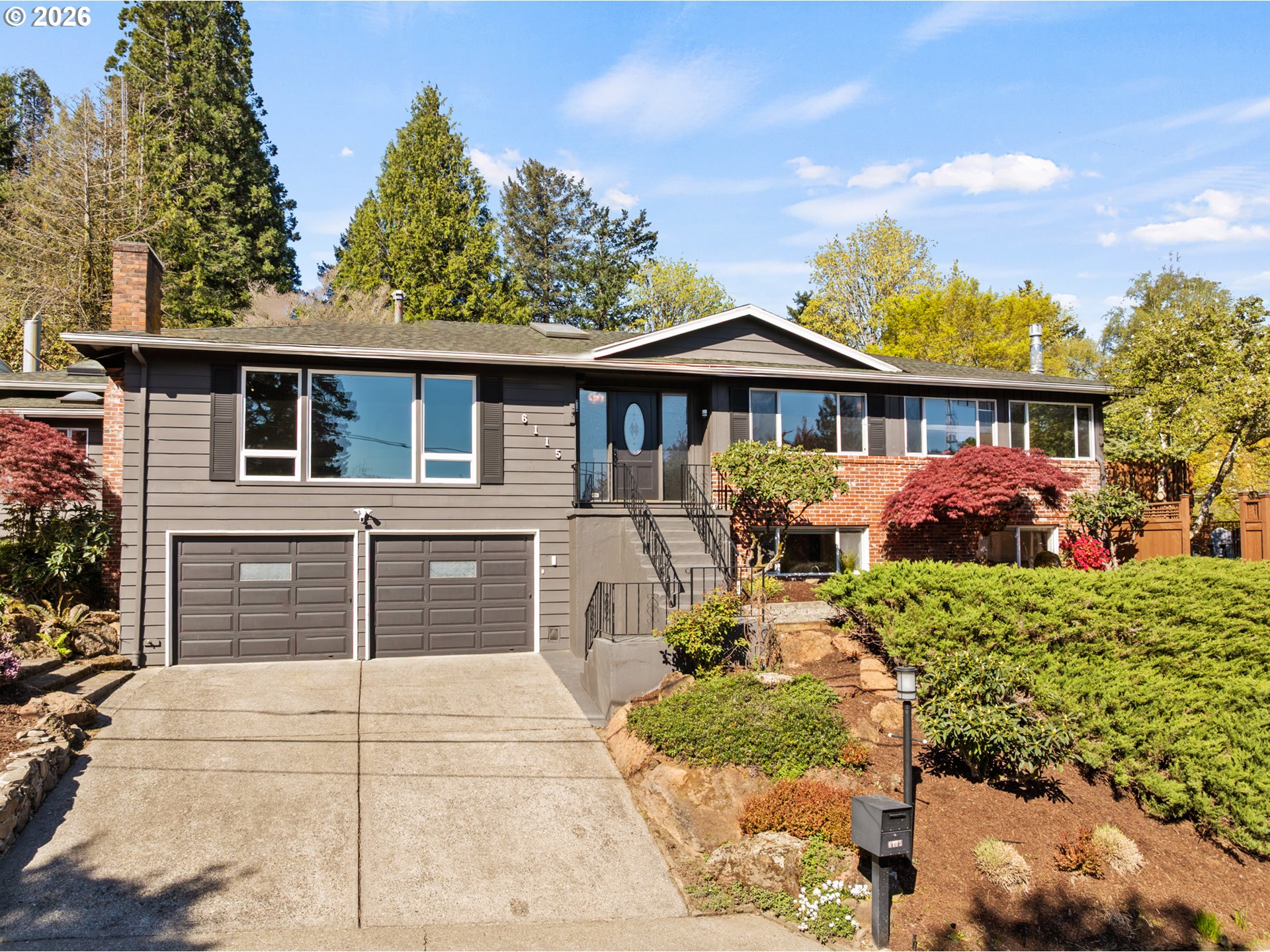 6115 Southwest 36th Avenue Portland, OR 97221 - Photo 2 of 42