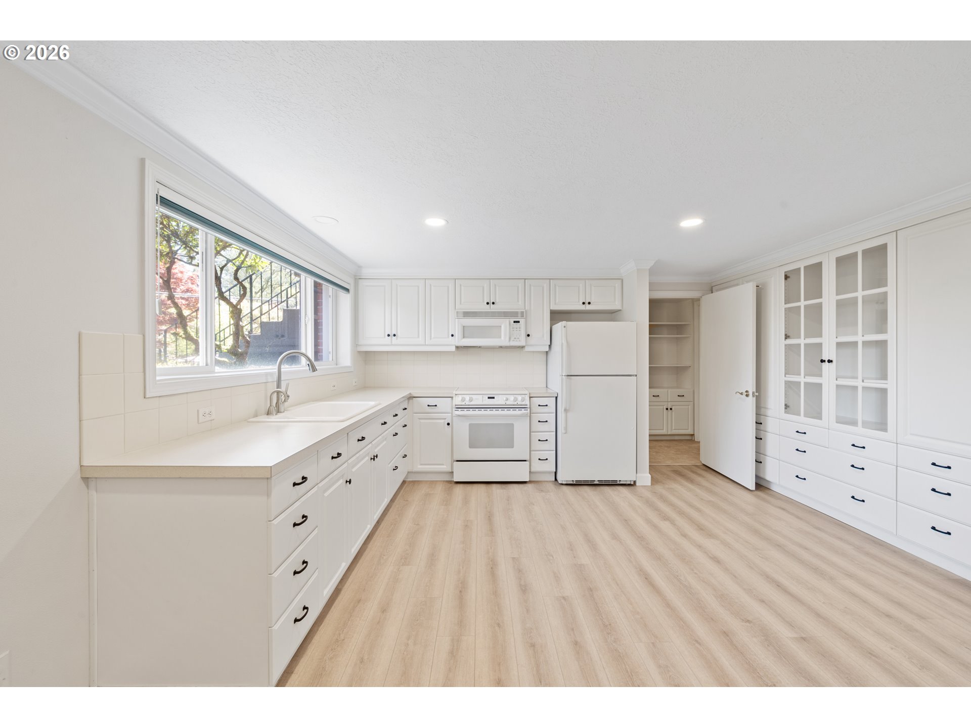6115 Southwest 36th Avenue Portland, OR 97221 - Photo 29 of 42