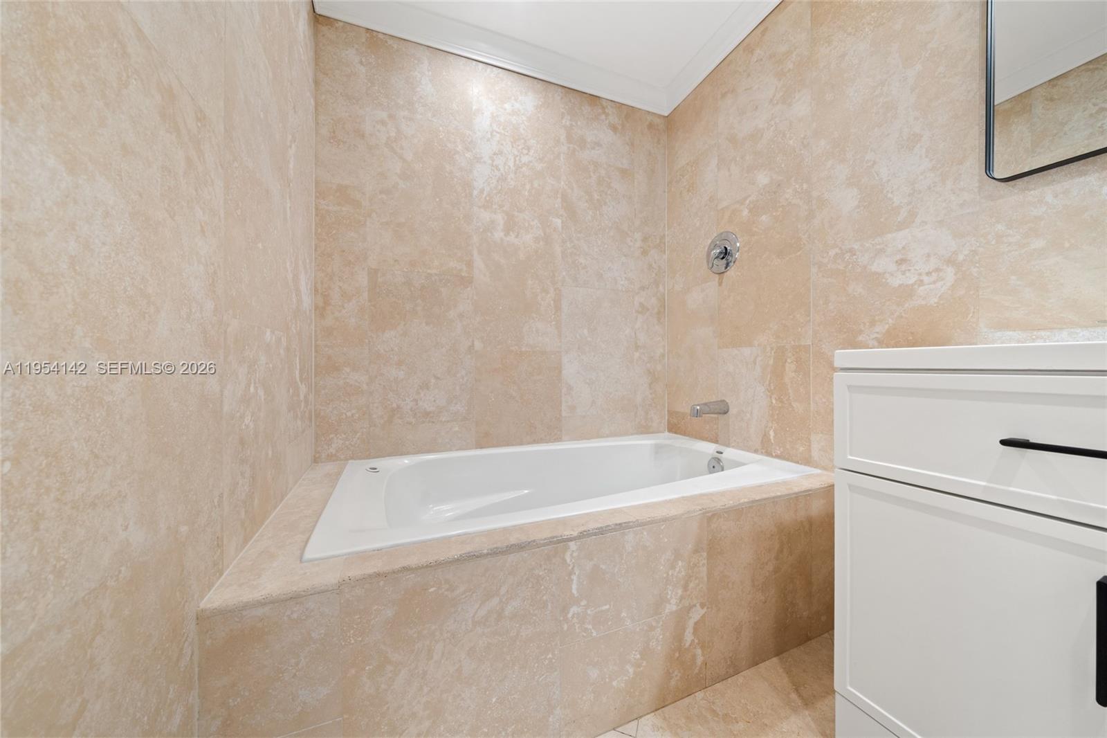 9510 Southwest 45th Street Miami, FL 33165 - Photo 21 of 30