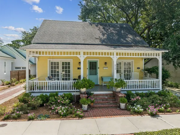 $1,079,000 | 212 South 6th Street, Fernandina Beach, FL 32034