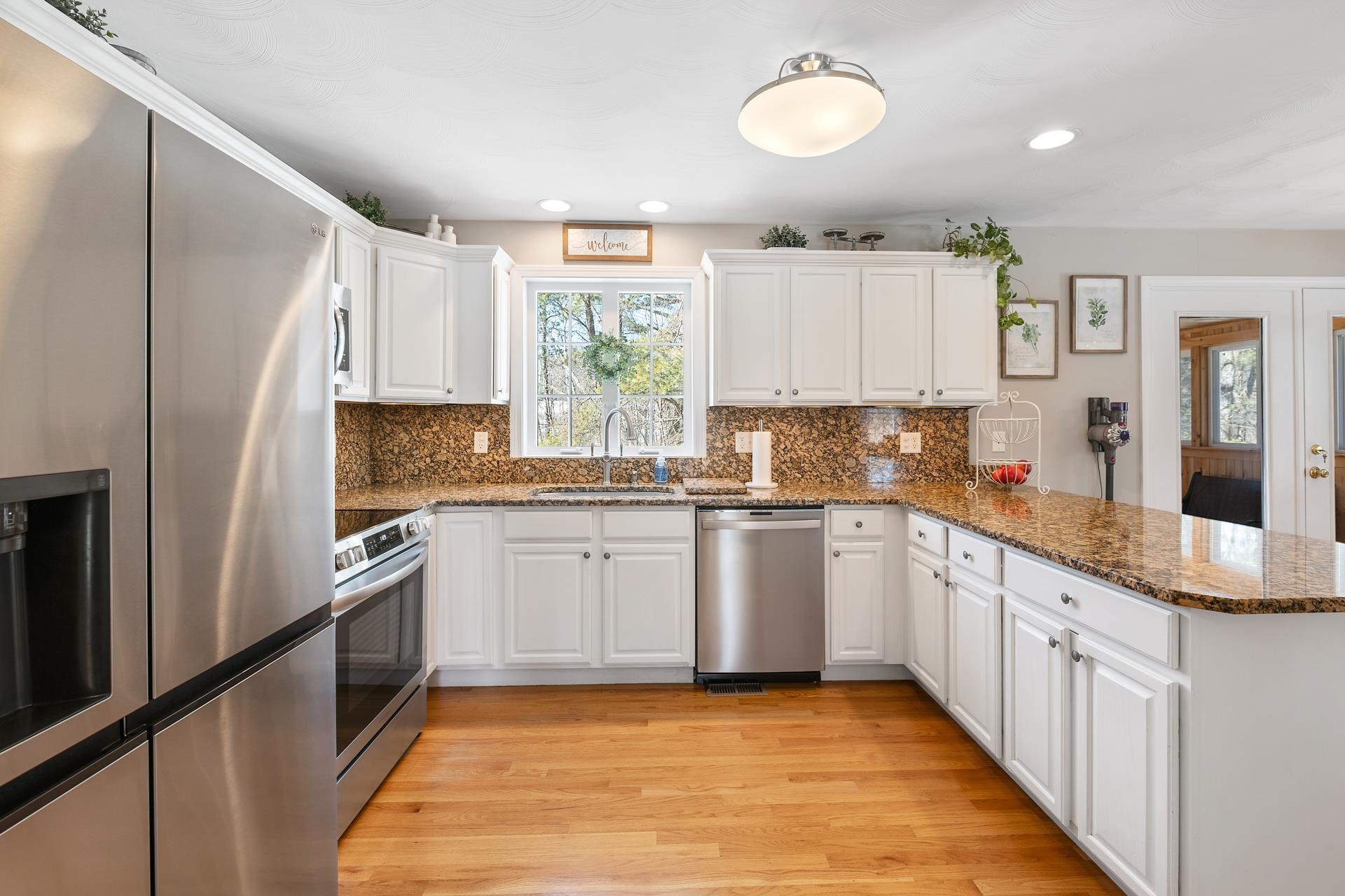 20 Sara Drive Temple, NH 03084 - Photo 38 of 40