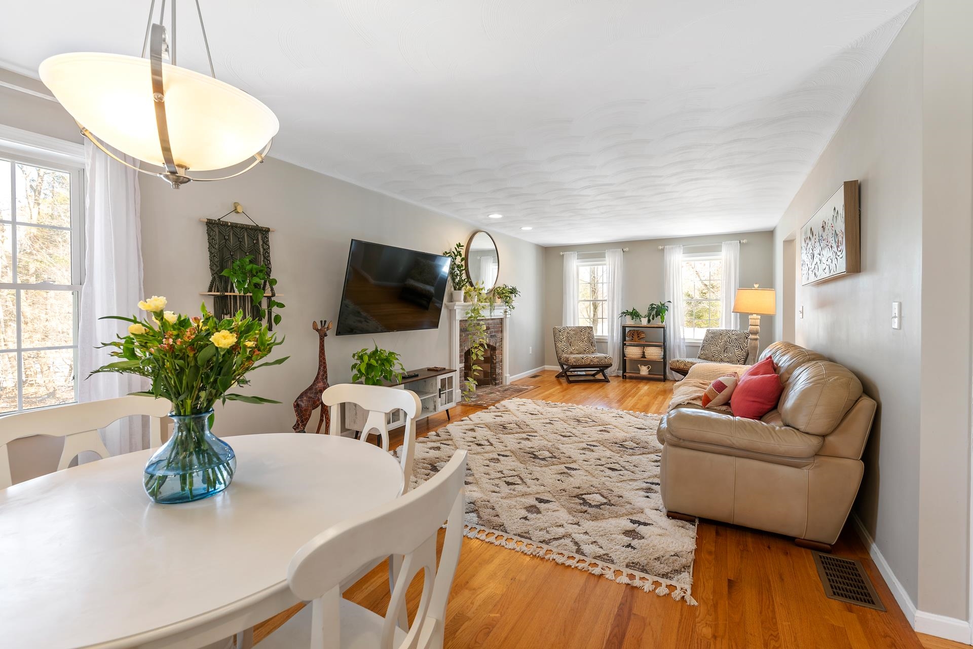 20 Sara Drive Temple, NH 03084 - Photo 4 of 40