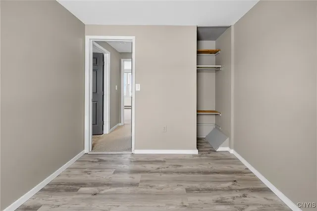 $279,900 | 4041 Winterpark Drive, Clay, NY 13090