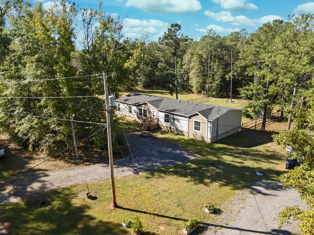 89 Ridge Road Seale, AL 36875 - Photo 4 of 46 Gallery Image 4