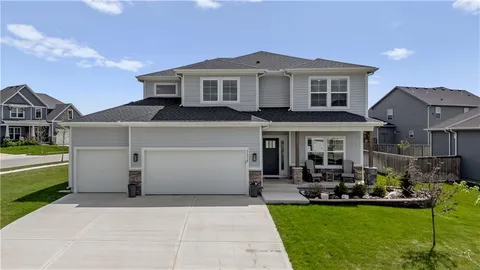 $569,600 | 31715 West 164th Terrace, Gardner, KS 66030