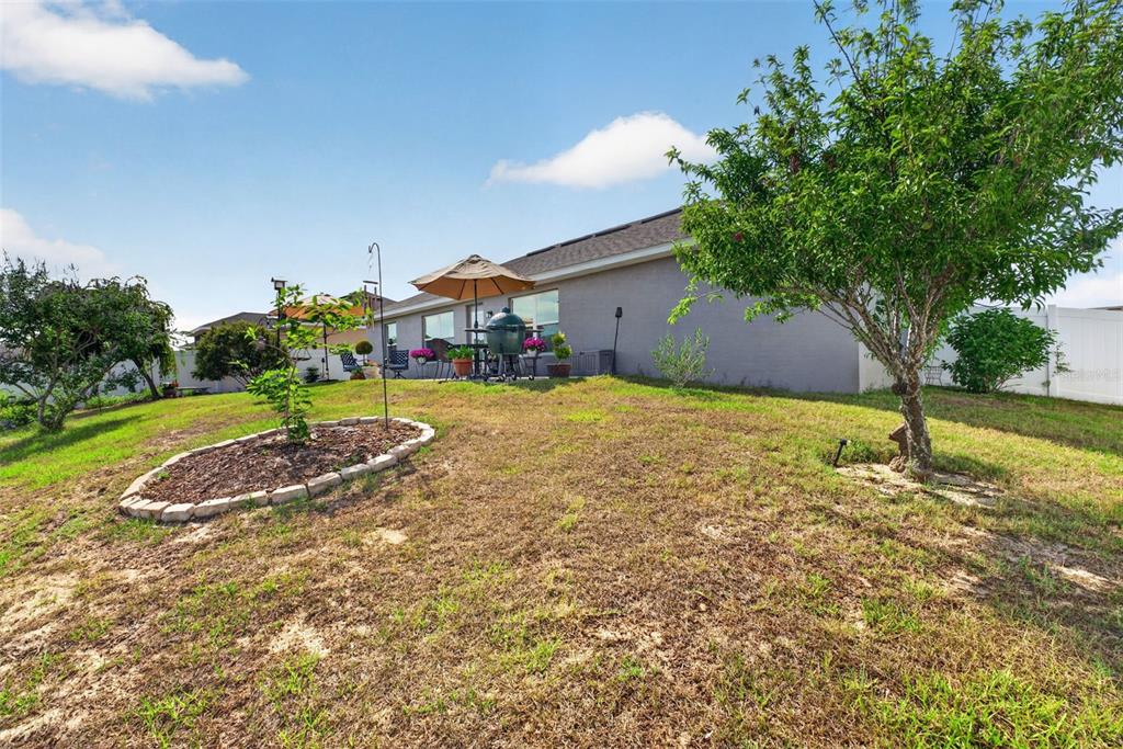 2429 Twin Lake View Road Winter Haven, FL 33881 - Photo 29 of 37 a view of a outdoor space