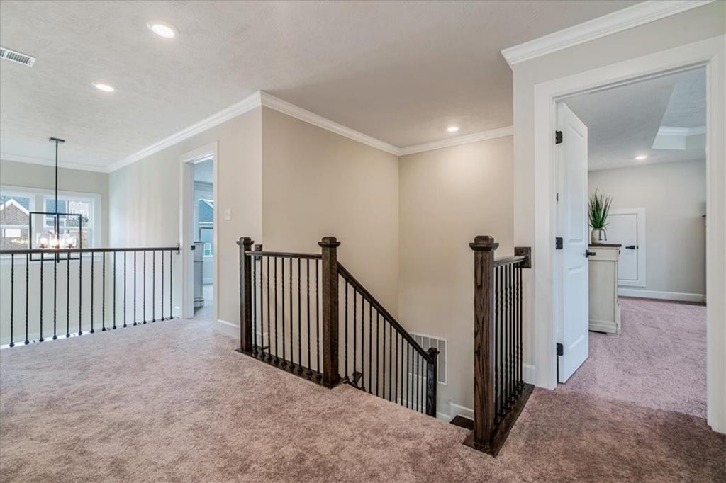 348 Juniper Way Canonsburg, PA 15317 - Photo 14 of 25 a view of a hallway