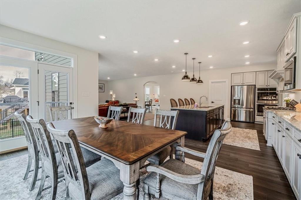 348 Juniper Way Canonsburg, PA 15317 - Photo 5 of 25 a view of a dining room with furniture