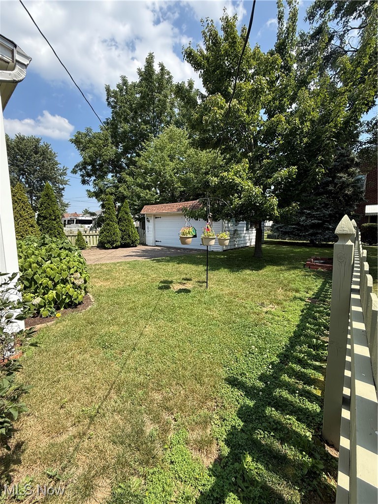 6289 Manchester Road Parma, OH 44129 - Photo 41 of 46