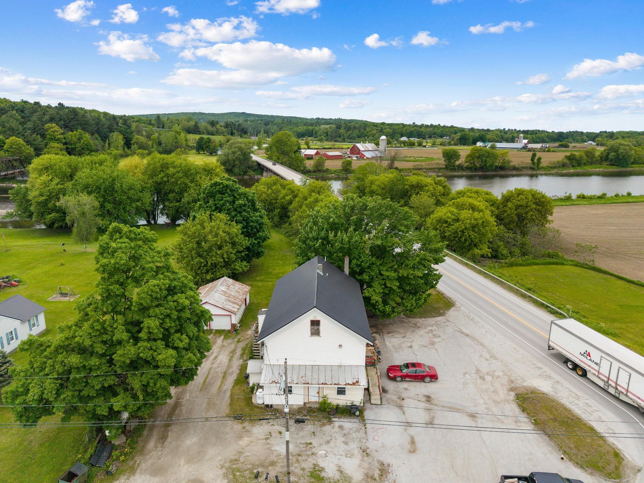 4232 Highway 105 Sheldon, VT 05483 - Photo 6 of 21