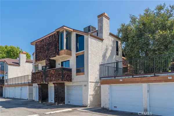 $410,000 | 950 West Lambert Road, Unit 9, La Habra, CA 90631