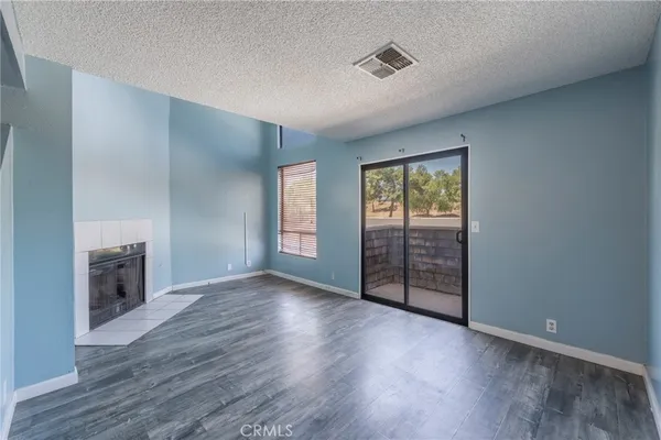 $410,000 | 950 West Lambert Road, Unit 9, La Habra, CA 90631