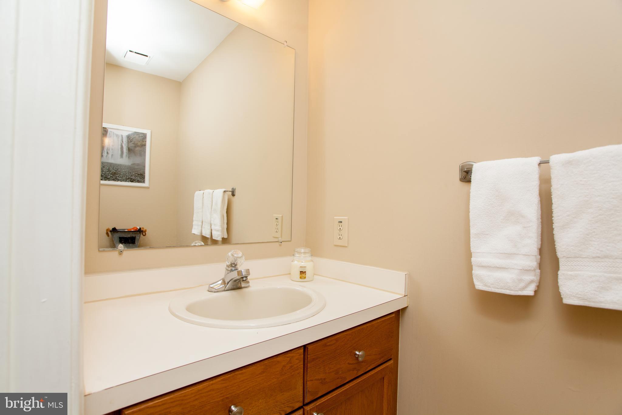 5471 Rinker Circle, Unit 300 Doylestown, PA 18902 - Photo 12 of 22 Powder Room