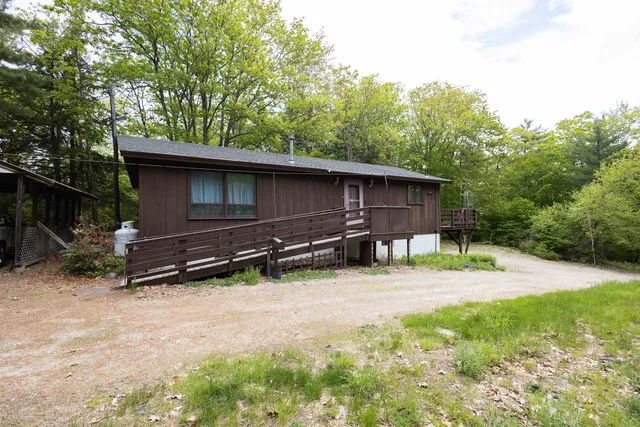 $485,000 | 85 Old Granite Road, Ossipee, NH 03864