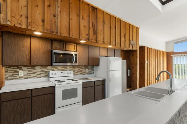 $298,900 | 1149 Maynard Avenue, Jackson, MI 49202