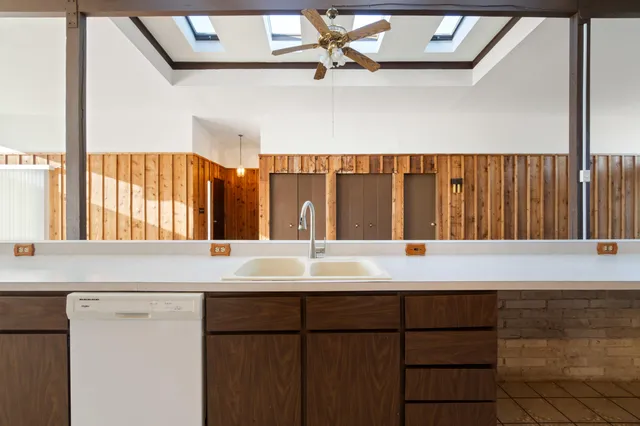 $298,900 | 1149 Maynard Avenue, Jackson, MI 49202