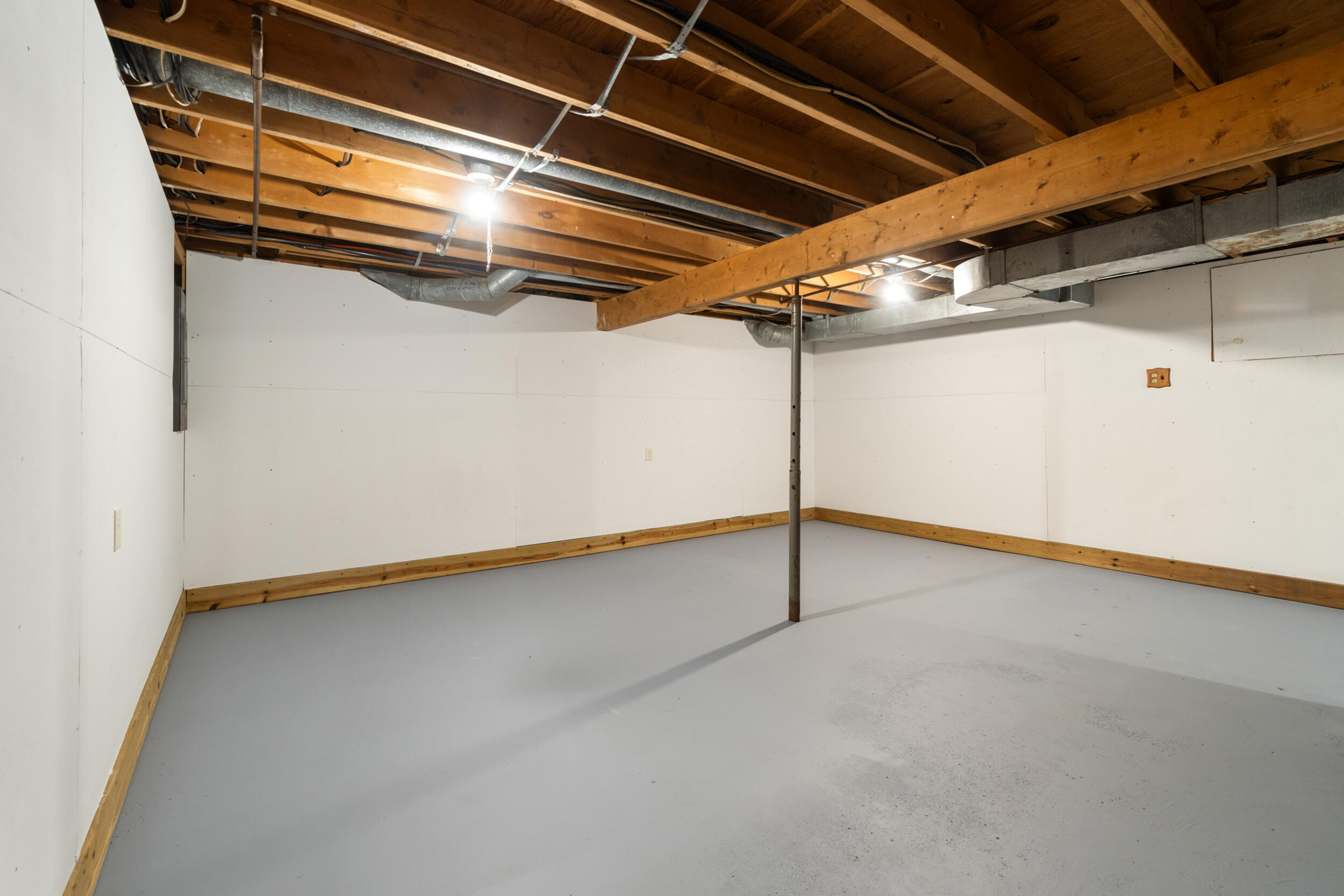 1149 Maynard Avenue Jackson, MI 49202 - Photo 53 of 56 49_1149 maynard ave jackson mi - 00055