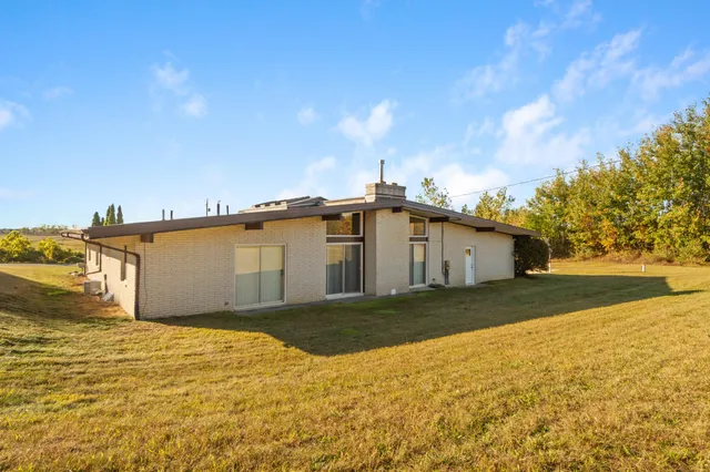 $298,900 | 1149 Maynard Avenue, Jackson, MI 49202