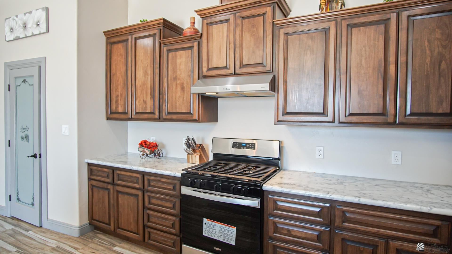 8671 Bronco Road Yuma, AZ 85365 - Photo 5 of 36 Gallery Image 5